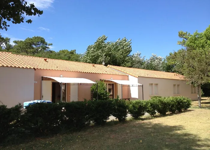 La Caillebotiere 营地 2*