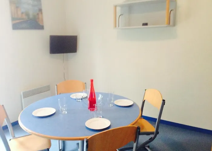 La Caillebotiere 营地 2*