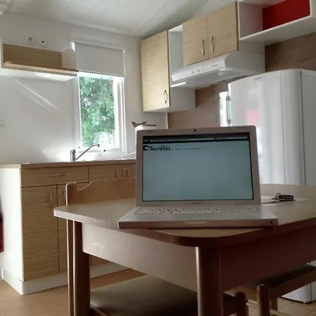 Parque de Campismo La Caillebotiere 2*