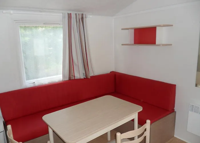 La Caillebotiere 라 바르-드-몽