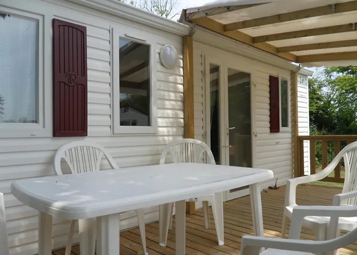 캠프장 La Caillebotiere 라 바르-드-몽